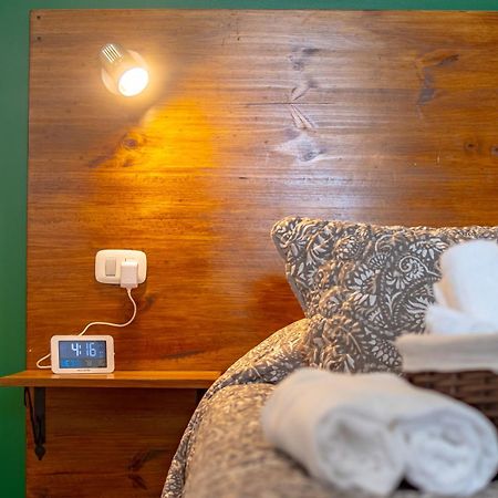 Alice Y Juancito Boutique Hotel 阿拉胡埃拉 客房 照片